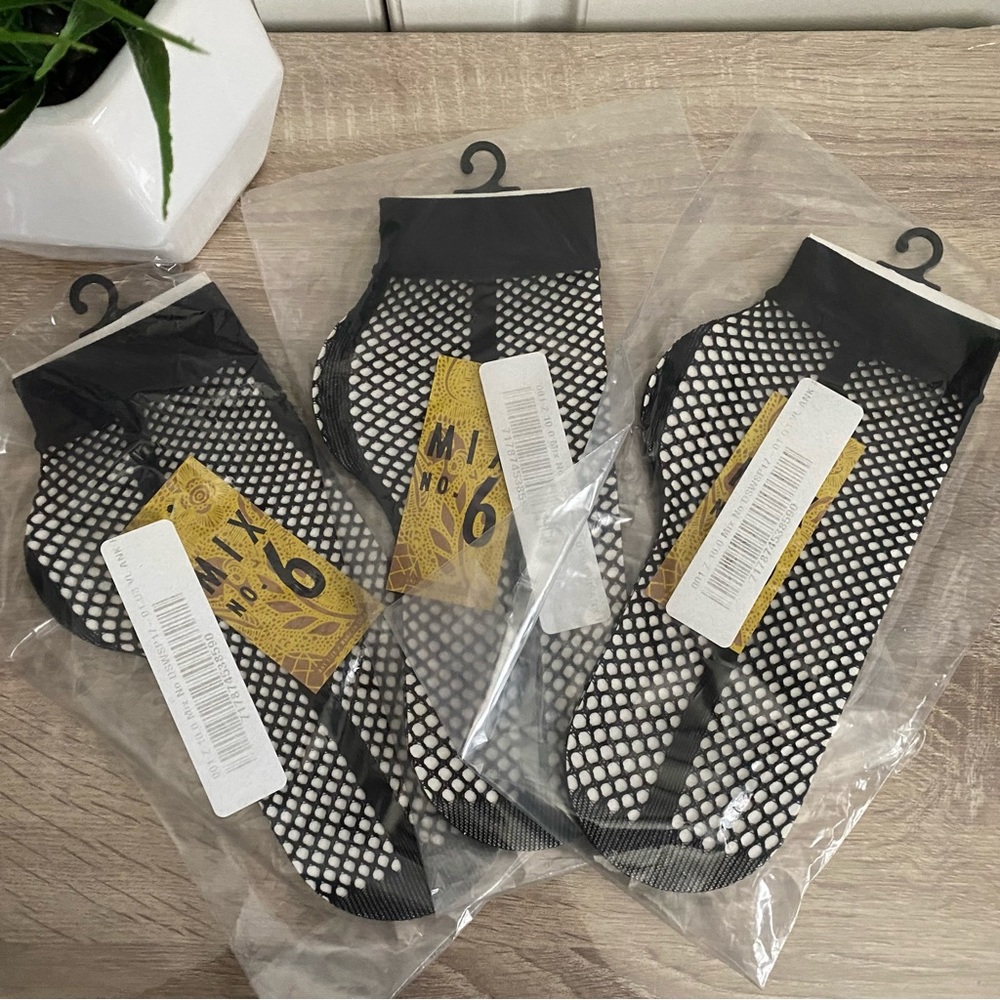 Mix No. 6 - 3pack Fishnet Ankle Socks
